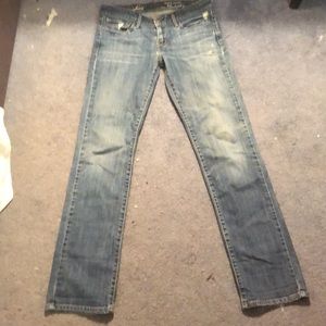 Levi’s straight cut jeans size 27